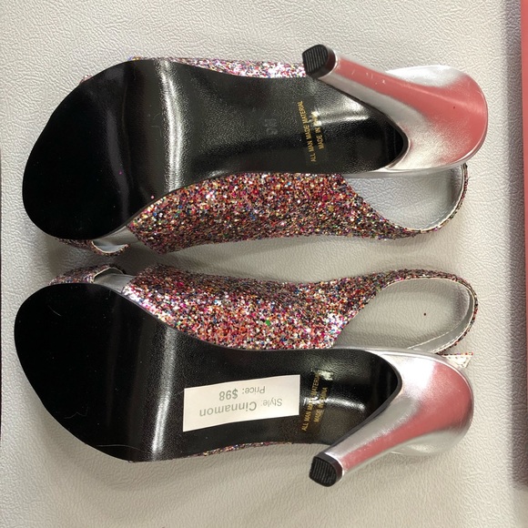 NIB- PINK SPARKLE Touch Ups by Benjamin Walk - Picture 3 of 4